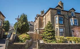 Compton Guest House